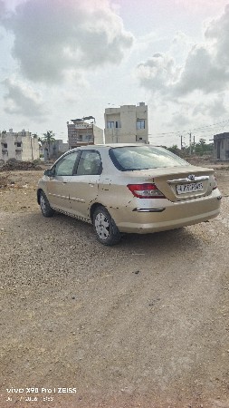 સ્વિફ્ટ,ડી ઝાર,ઈઓન, સિટી