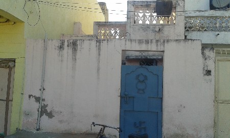 મકાન વેચવાનું છે.