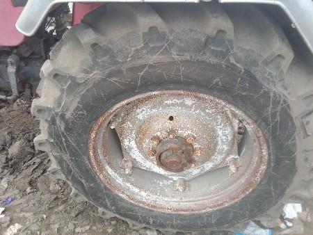 tractor