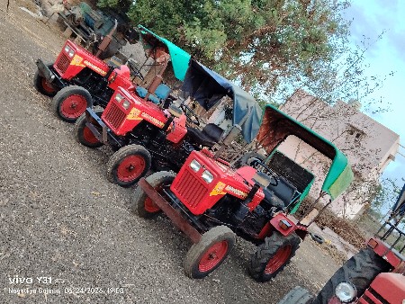 યુવરાજ 215