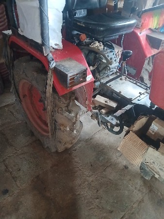 યુવરાજ ટેકટર વેચવાનુ છે
