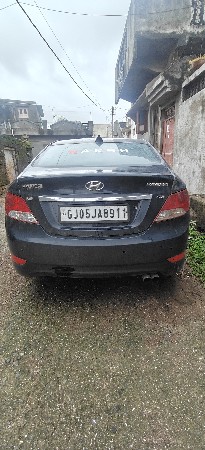 VERNA FLUIDIC 2012 MODEL BLACK