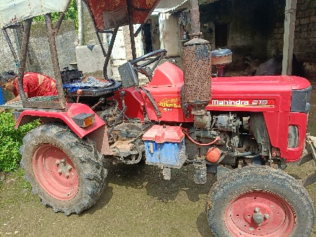 ટેકટર વેચવાનું સે