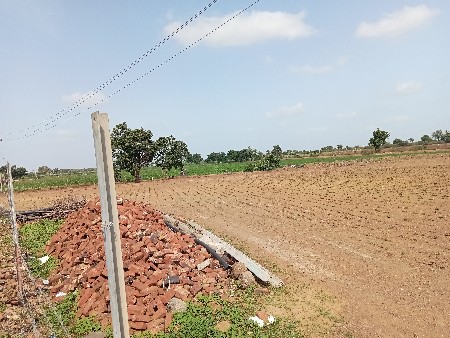 ખેતીની જમીન વેચવાની છે
