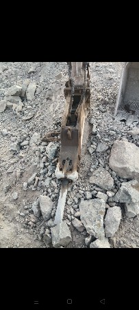 JCB js 120