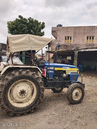 ટ્રેકટર વહેંચવાનું છે
