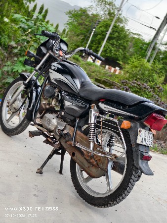 2015 સ્પલેન્ડર 
28000 વન વુંનર