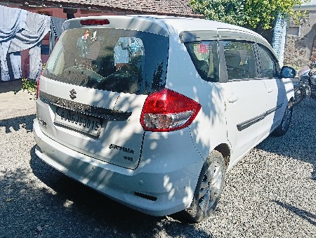 ફોર વ્હીલ ertiga