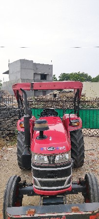 મહિન્દ્રા યુવો 575 DI