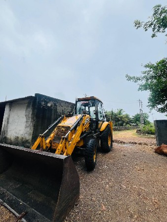 JCB