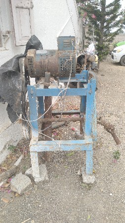 ભગાર વેચવાનો છે