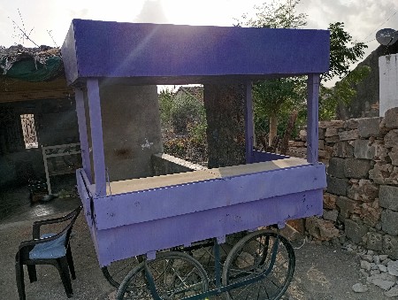 રેકડી વેચાવની છે