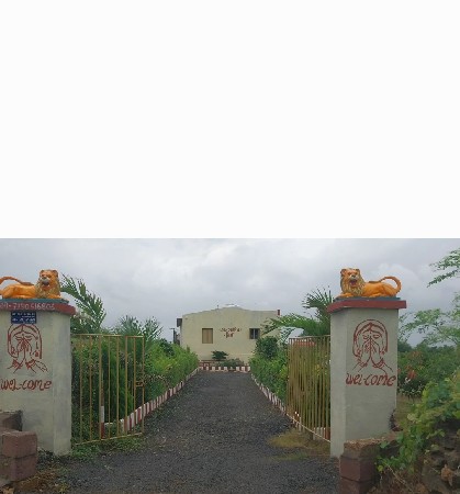 ફાર્મ હાઉસ વેચવાનુ છે.