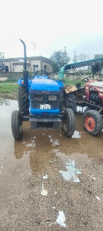 ટ્રેકટર વેચવાનું છે