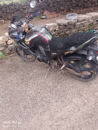 ગાડી વેચવાની છે