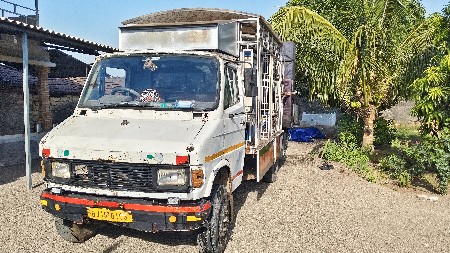 ડીજે માટે બનાવેલ