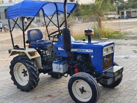 Swaraj 717