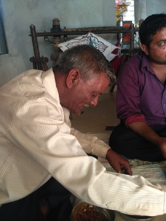 ભેંશ વેચવાની છે 2 જુ વેતર