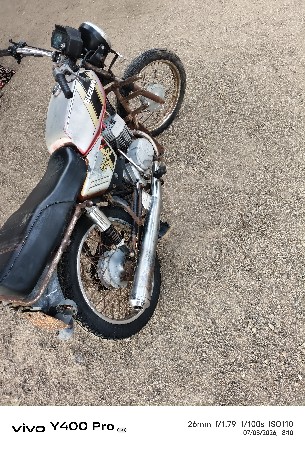 Suzuki maxR100