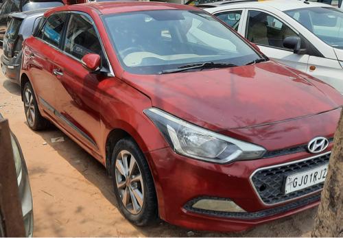 I20  વેચવા ની છે