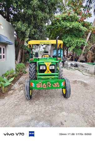 ટ્રેક્ટર વેચવાનું છે જોનડીયર
