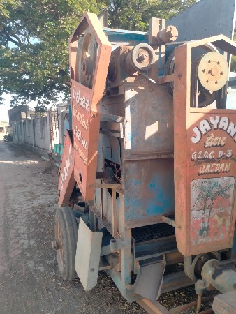થેશર વેચવાનું છે