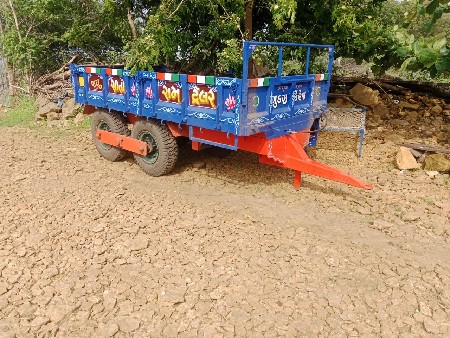 જય સીતારામ નો ફોરવીલ ટેલર વેચવાનું