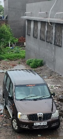 વેચવાની છે