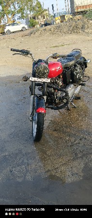 ગાડી વેચવાની છે
