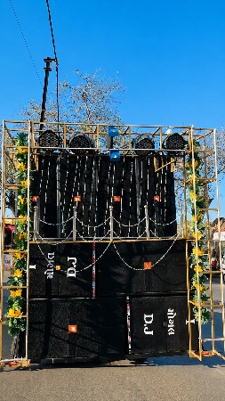 Dj system વેચવા ની છે