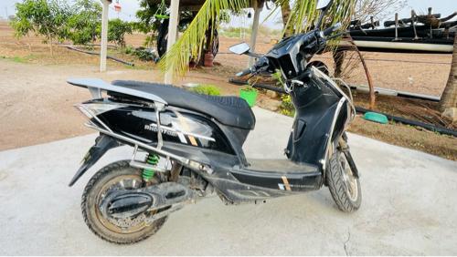 e bike 
battey scooty