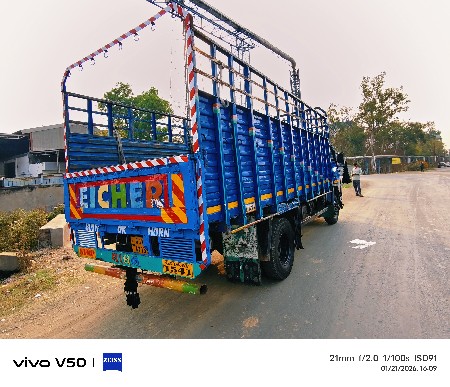 eicher 1075_ 17feet