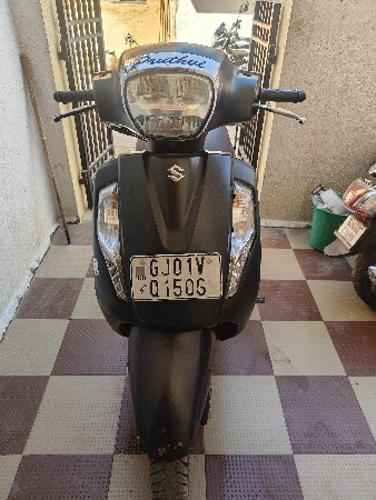 Access 125
9879473427