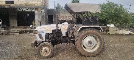 eicher 380