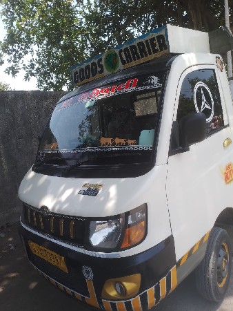 Mahindra suparo