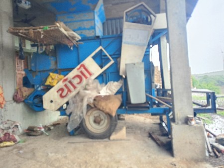 થ્રેશર વેચવાનું છે