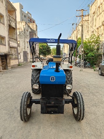 new Holland 3230