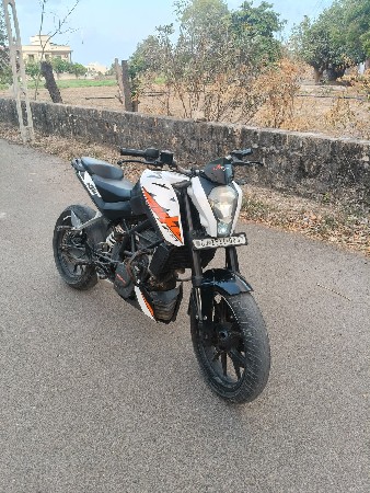 KTM DUKE 125 cc