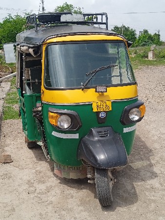 piaggio riksha