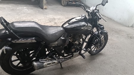 Bajaj evenger 180