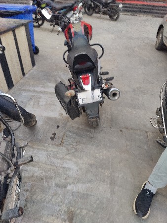 ટુવિલ વેચવાનું છે