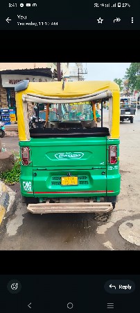 Bajaj Maximo