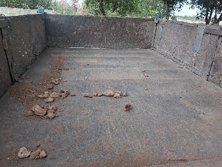 સો ફૂટની ટોલી વેચવાની છે હજાર વીસન