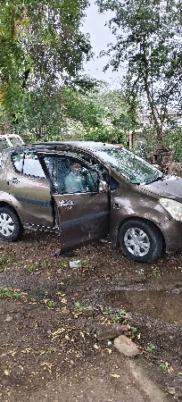 ગાડી વેચવાની છે