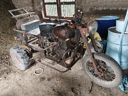 સનેડો વેચવાનો છે.