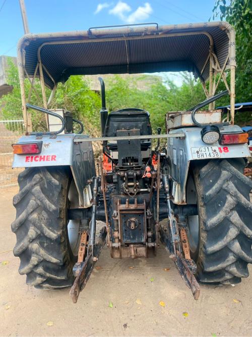 Eicher 548