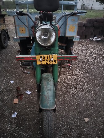 અર્જુન ની ગાડી છે પાવરફુલ એન્જિન