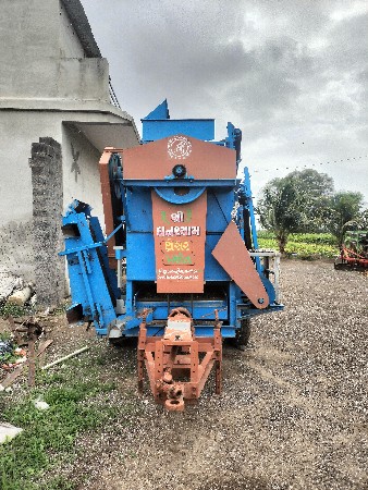 આ ઘનશ્યામ થ્રેસર વેચવા નું છે