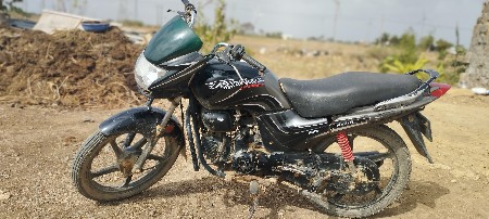ફેશન પ્રો વેચવાની છે