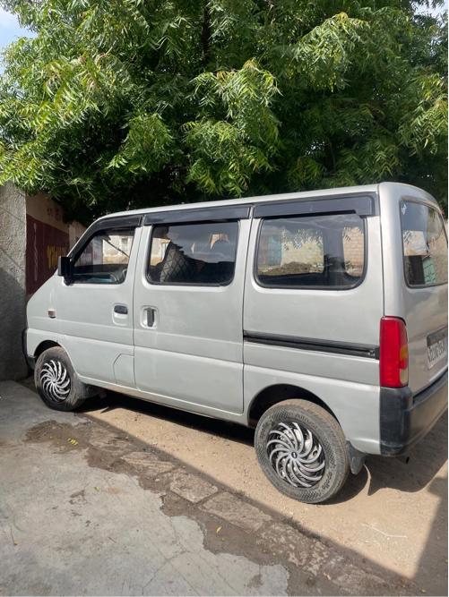 ઈકો વેચવાની સે
